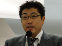 金沢 善智氏